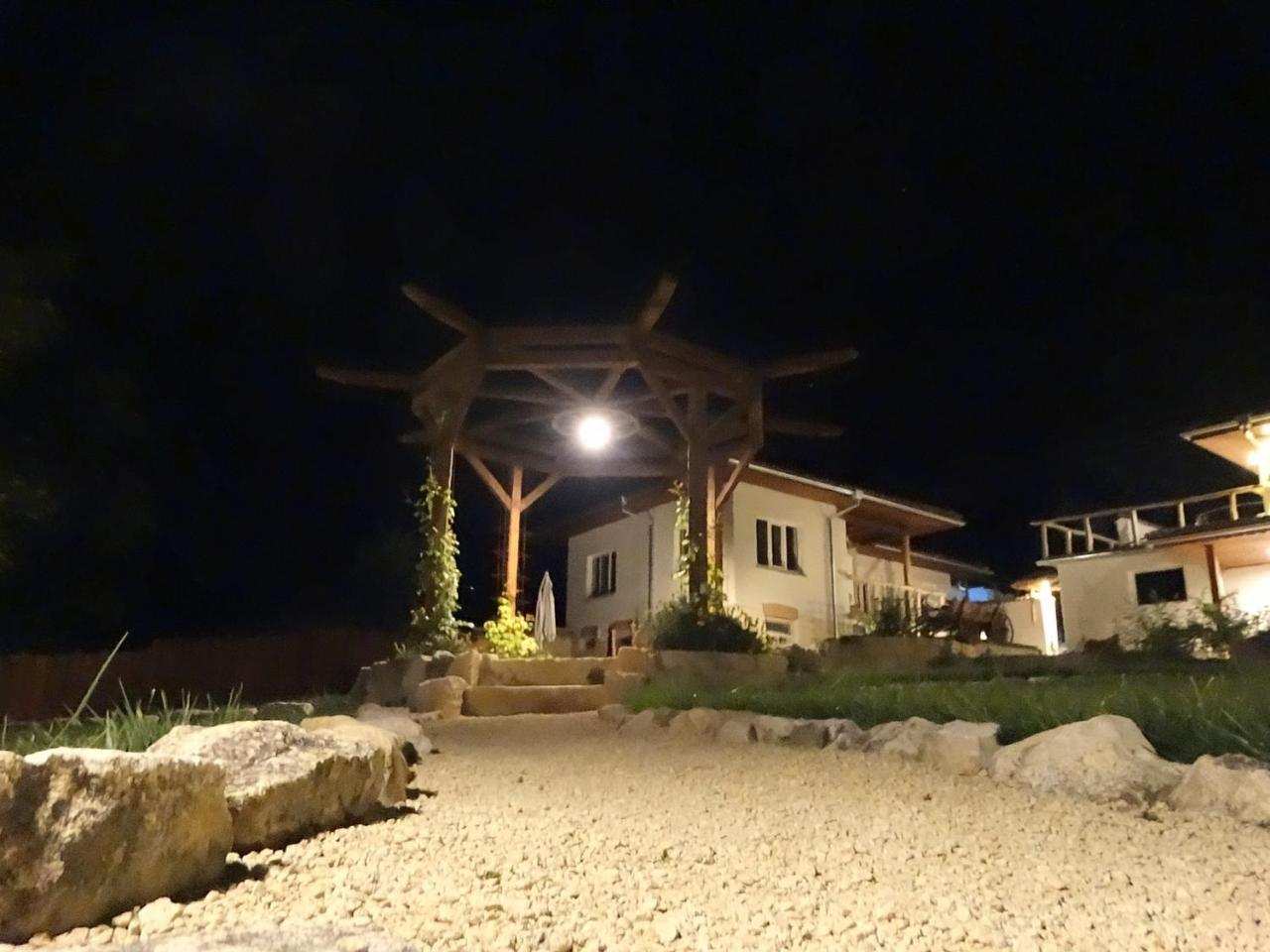 Guest House Biekorf Kostandenets Экстерьер фото